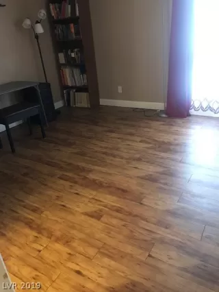 Photo #6: 2159040 Listing