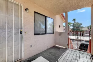 Photo #4: 2159063 Listing 