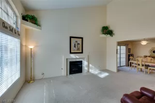 Photo #2: 2159091 Listing