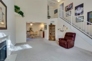 Photo #4: 2159091 Listing