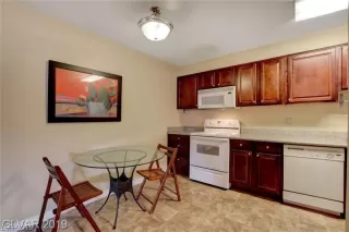 Photo #2: 2159110 Listing 