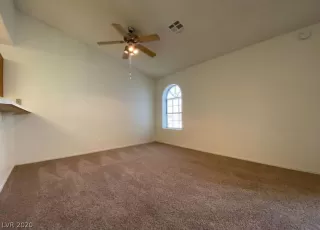 Photo #2: 2159130 Listing