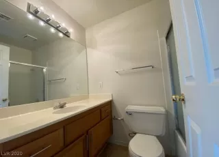 Photo #3: 2159130 Listing