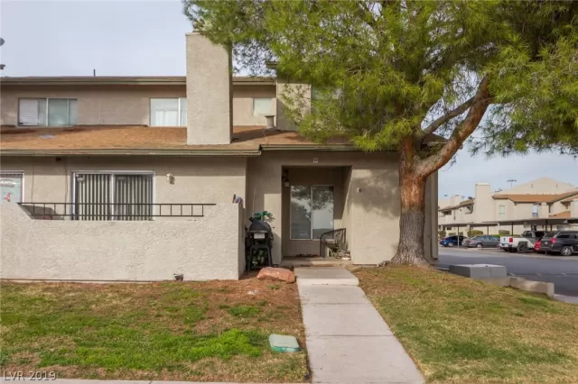 MLS: 2159176 Condo For Sale