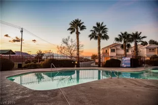 Photo #4: 2159201 Listing 