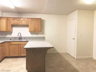 Photo #3: 2159215 Listing 