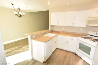 Photo #6: 2159268 Listing