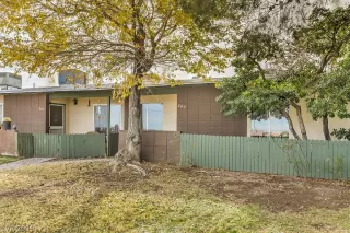 Photo #5: 2159323 Listing 