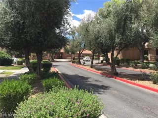 Photo #1: 2159340 Listing