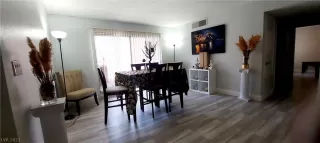 Photo #4: 2159340 Listing