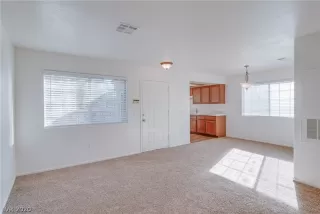 Photo #6: 2159480 Listing