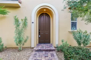 Photo #2: 2159490 Listing 