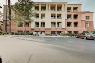 Photo #1: 2159516 Listing 