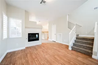 Photo #1: 2159533 Listing