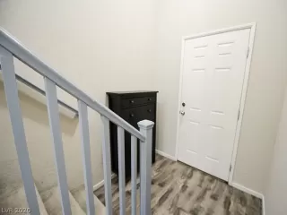 Photo #2: 2159544 Listing