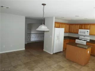 Photo #2: 2159616 Listing 