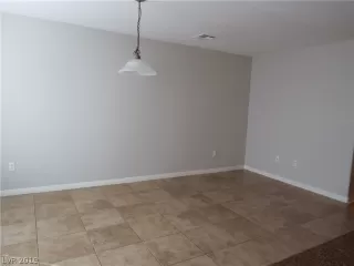 Photo #4: 2159616 Listing 