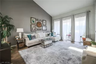 Photo #3: 2159623 Listing 