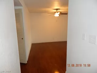 Photo #1: 2159672 Listing