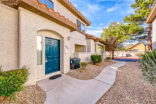 Photo #1: 2159716 Listing