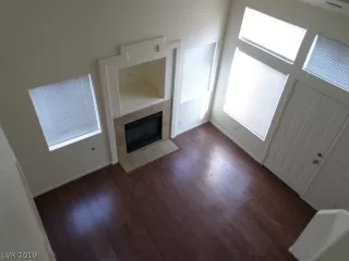 Photo #2: 2159785 Listing