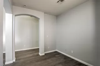 Photo #4: 2159885 Listing 