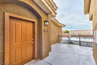 Photo #2: 2159900 Listing