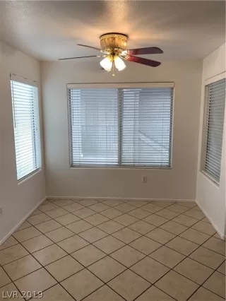 Photo #6: 2159941 Listing 