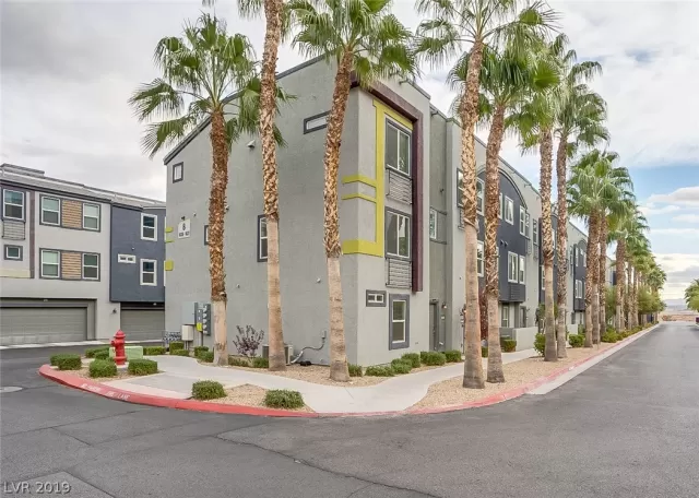 MLS: 2159987 Condo For Sale