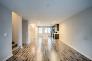 Photo #6: 2159987 Listing 