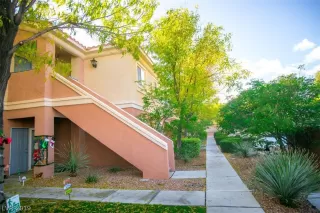 Photo #3: 2160005 Listing