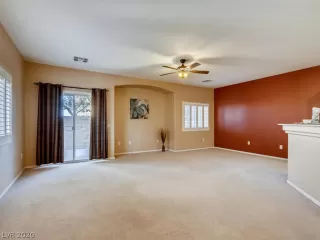 Photo #2: 2160009 Listing