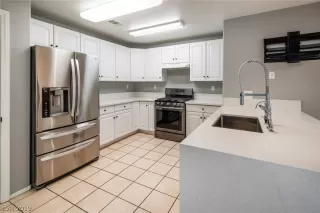 Photo #1: 2160087 Listing 