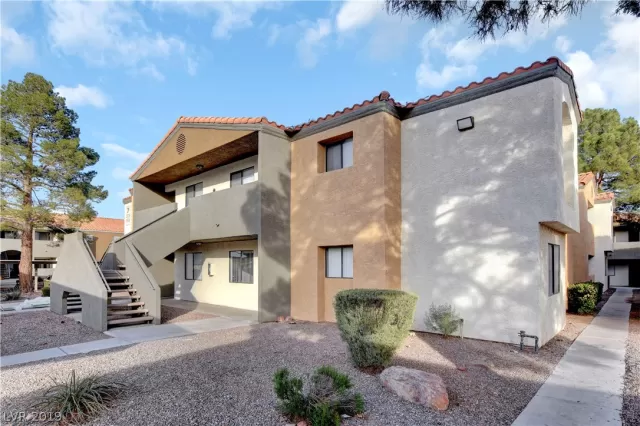 MLS: 2160108 Condo For Sale