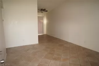 Photo #5: 2160128 Listing 