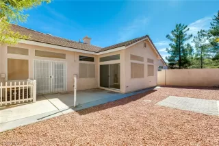 Photo #4: 2160137 Listing