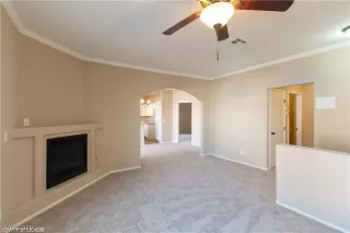 Photo #4: 2160177 Listing