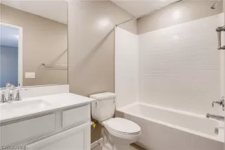 Photo #2: 2160253 Listing