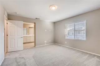 Photo #3: 2160253 Listing