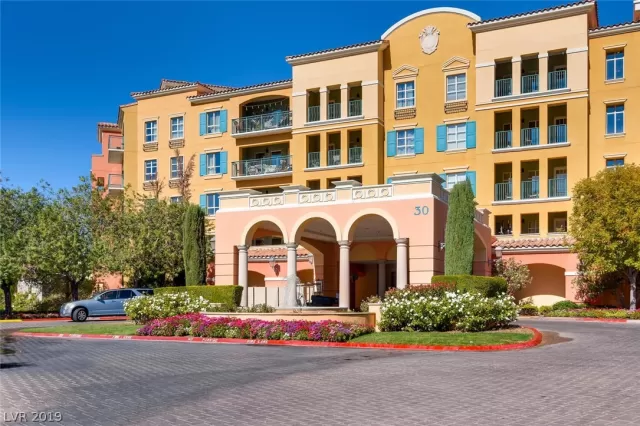 MLS: 2160280 Condo For Sale