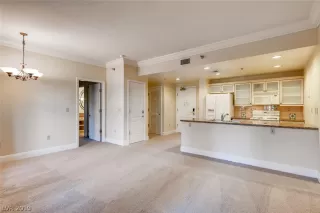 Photo #1: 2160280 Listing