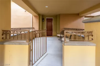 Photo #1: 2160293 Listing