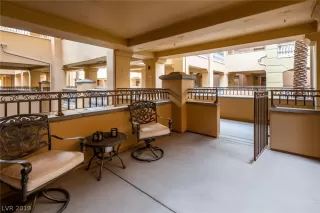 Photo #2: 2160293 Listing