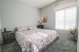 Photo #4: 2160335 Listing