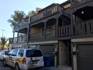 Photo #1: 2160399 Listing 