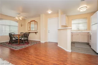 Photo #1: 2160520 Listing