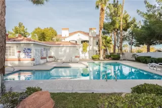 Photo #3: 2160520 Listing