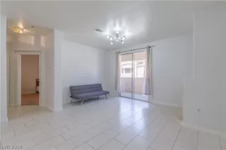 Photo #4: 2160537 Listing 