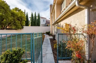 Photo #2: 2160570 Listing 