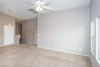 Photo #2: 2160572 Listing